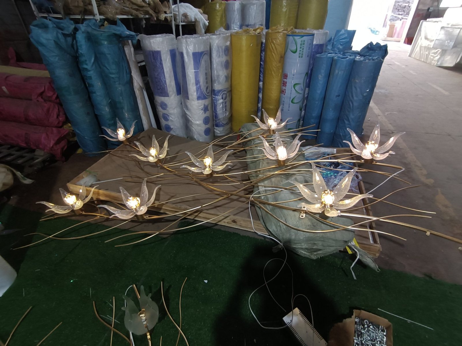 Illuminated acrylic flower display with branching stems